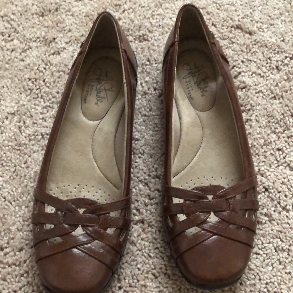 Brand New Life Stride Brown Flats Brand New Life Stride Brown Flats